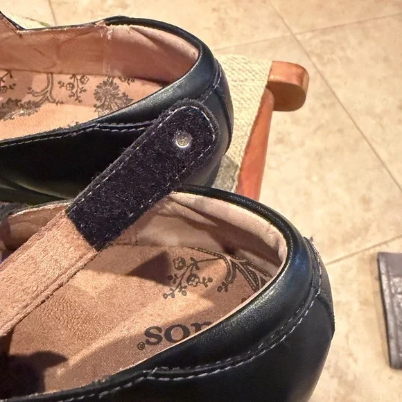 Taos chorus black leather Mary Jane style shoes comfort quality $170 sz 9 - Picture 12 of 16